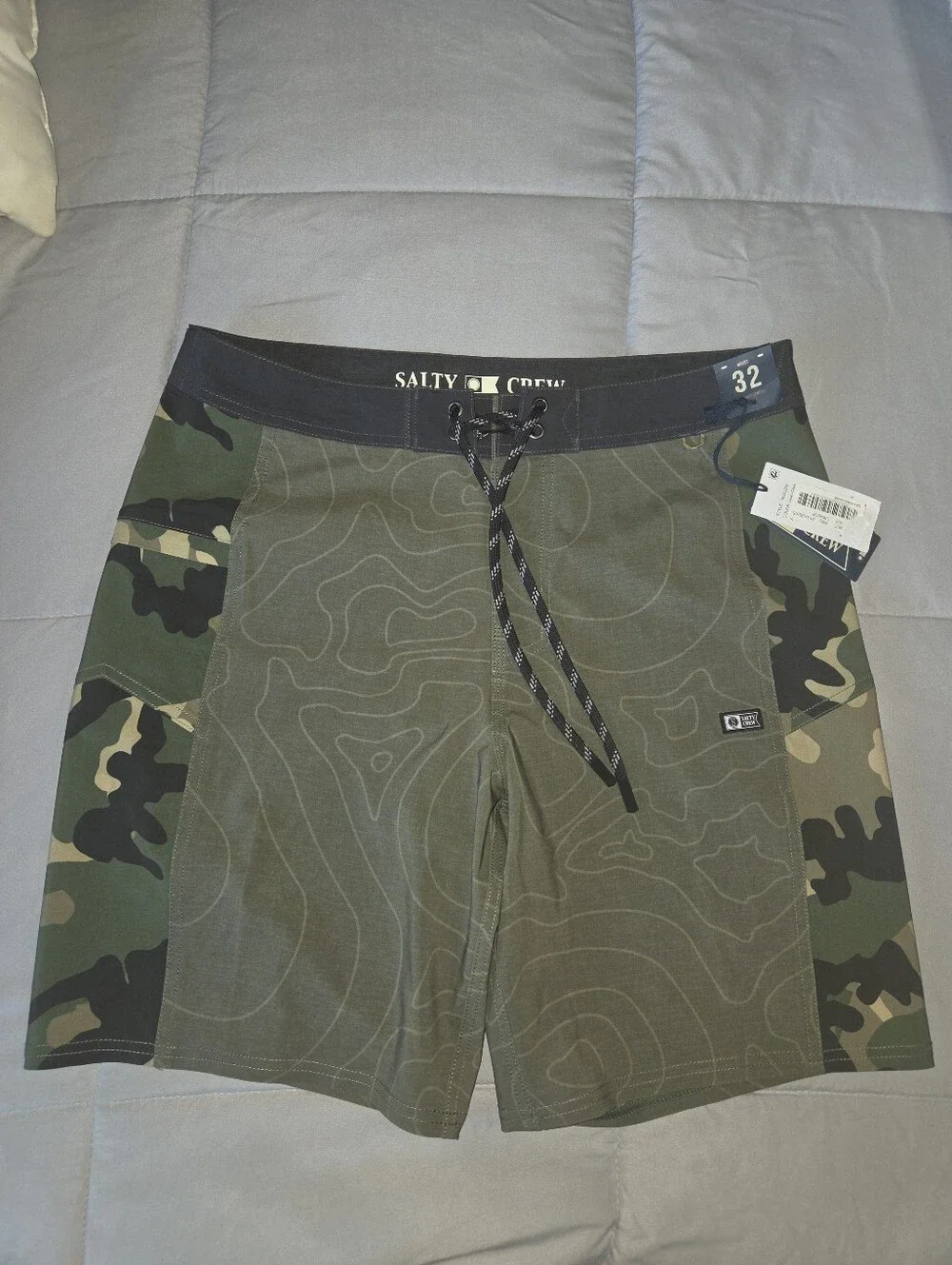 Salty Crew Men's Camo Boardshorts - Olive Green